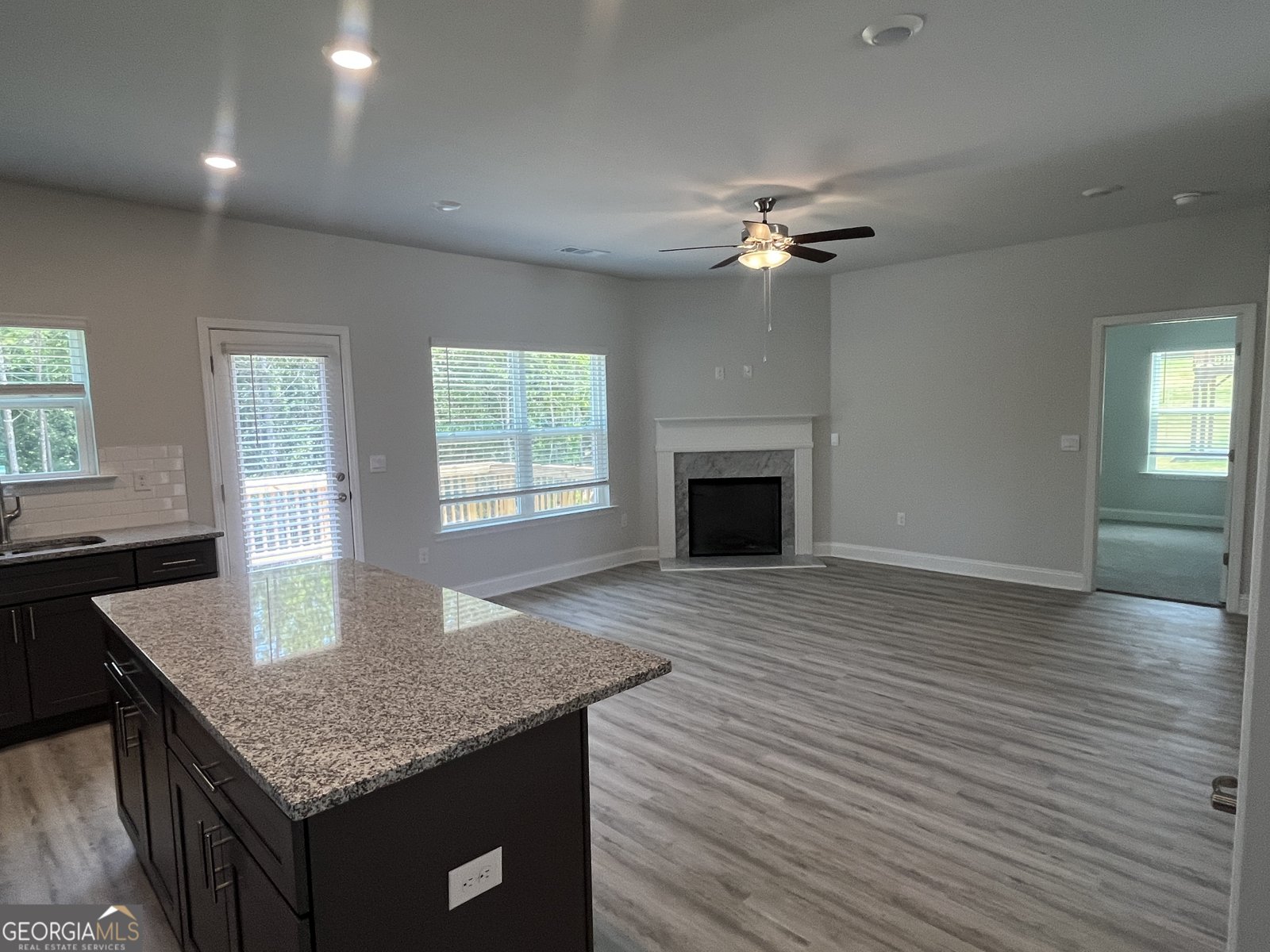 217 Shoreline Way Macon - 9