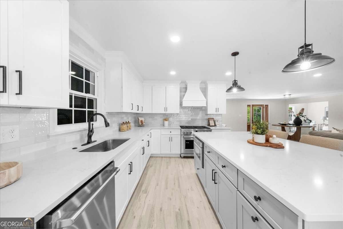 7300 Wynhill Drive Sandy Springs - 19