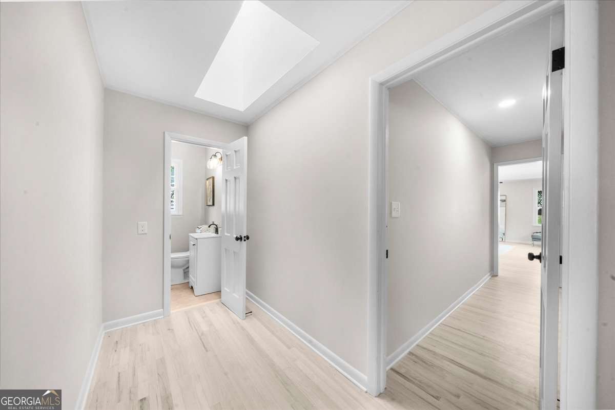 7300 Wynhill Drive Sandy Springs - 33