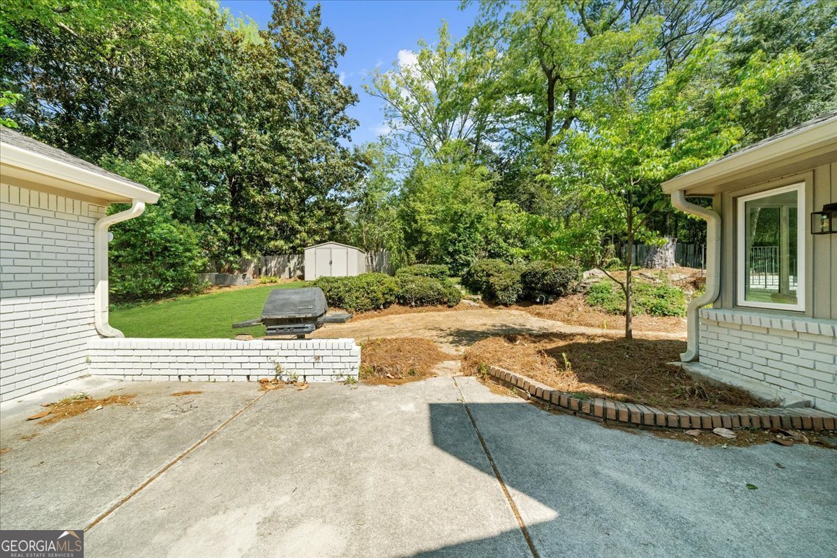7300 Wynhill Drive Sandy Springs - 67