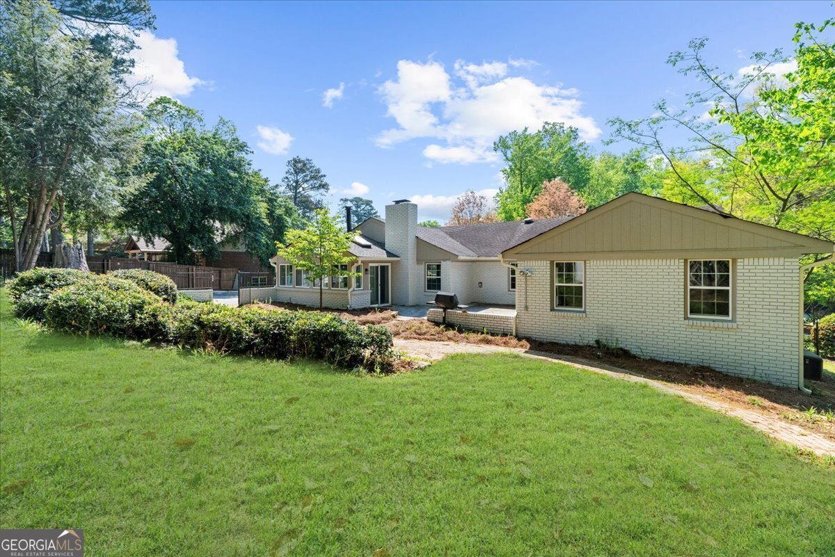 7300 Wynhill Drive Sandy Springs - 68