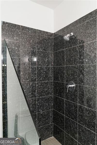 1121 Dawn View Lane Atlanta - 28