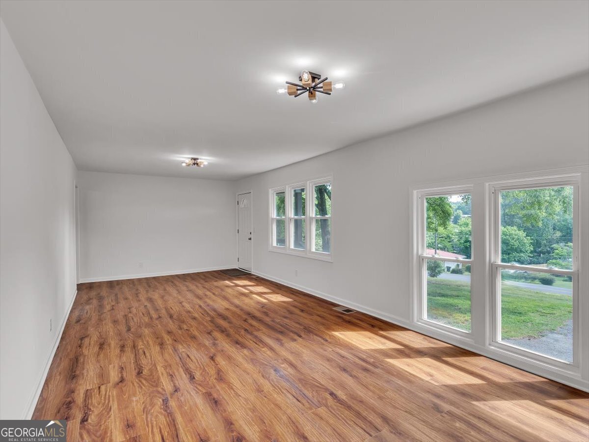 110 Dorsey Street Calhoun - 17