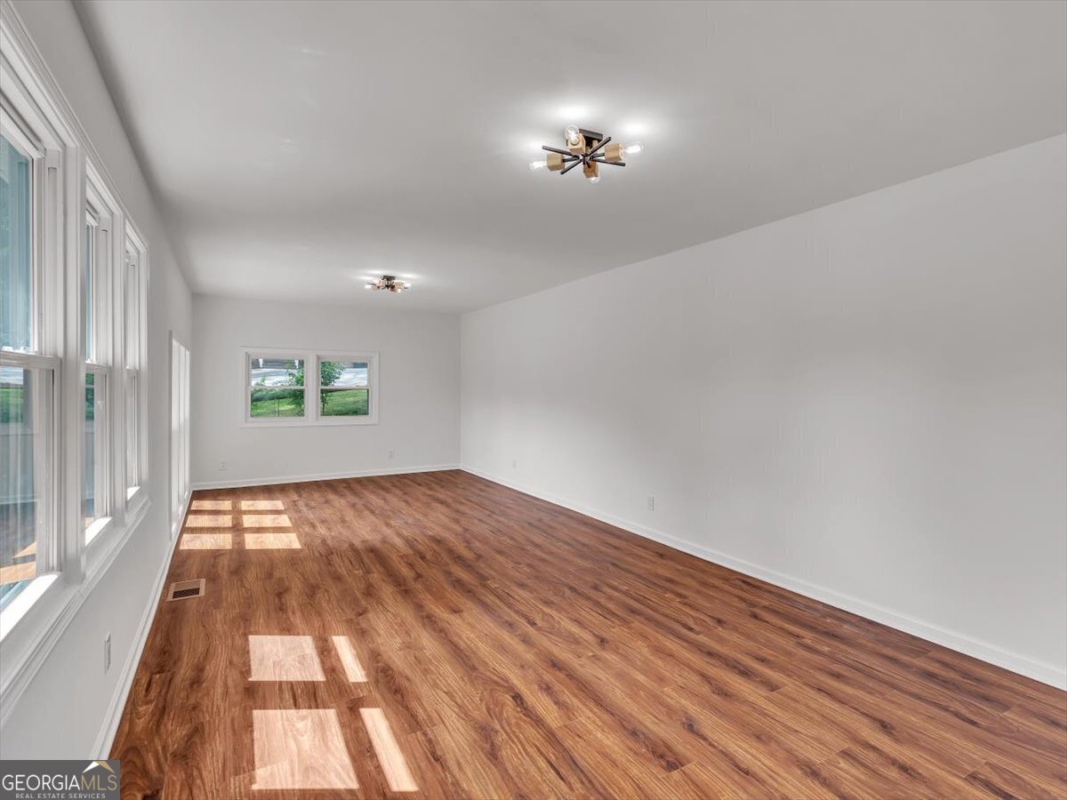 110 Dorsey Street Calhoun - 18