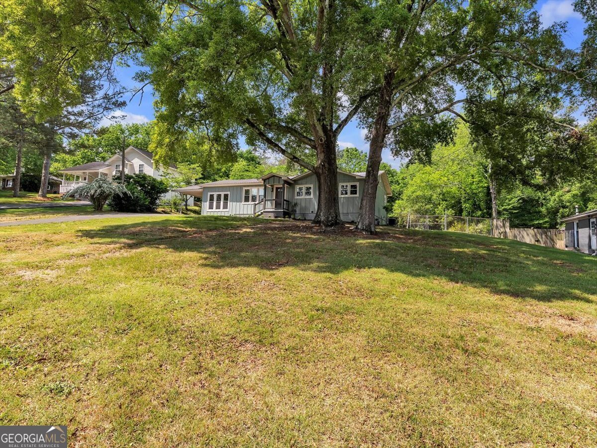 110 Dorsey Street Calhoun - 32