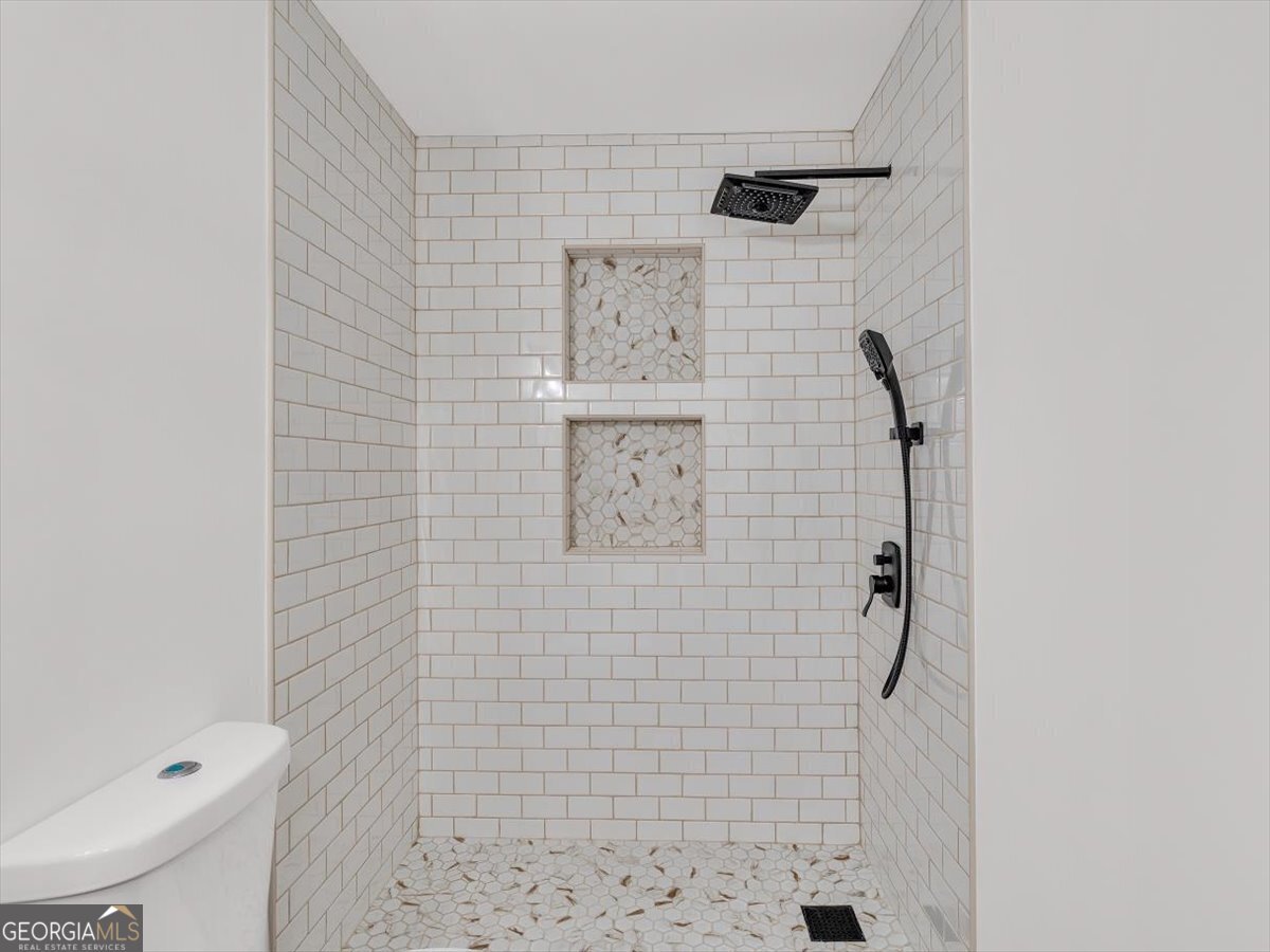110 Dorsey Street Calhoun - 44