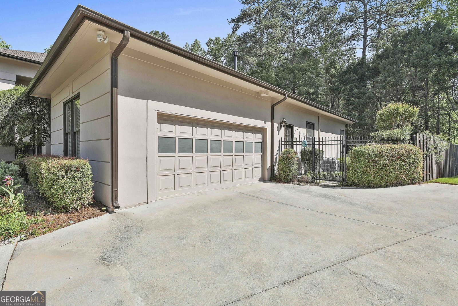 1302 Desoto Falls Court Atlanta - 3