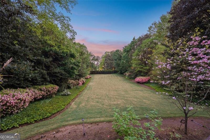 289 PACES FERRY Road Atlanta - 19