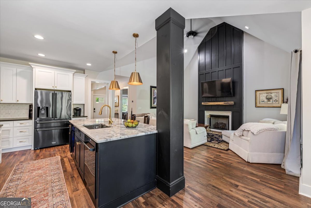 200 River North Boulevard Macon - 10