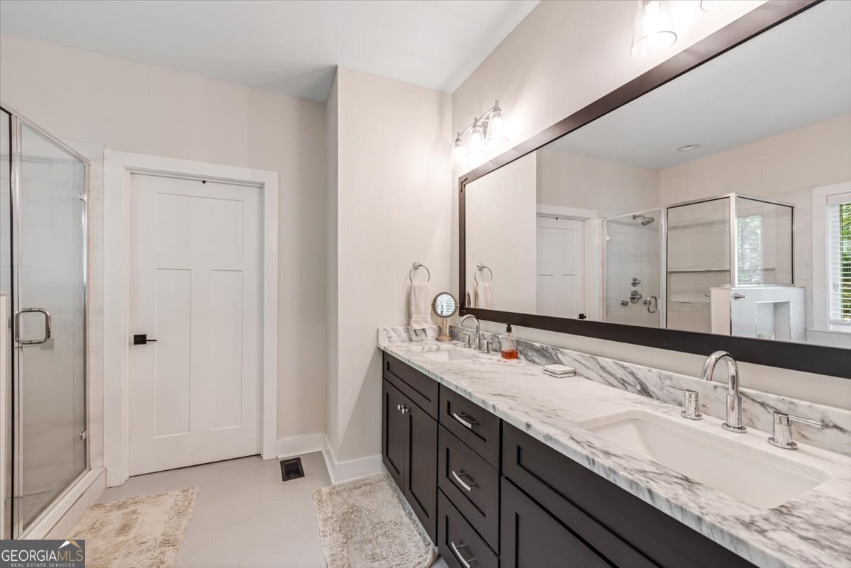 200 River North Boulevard Macon - 18