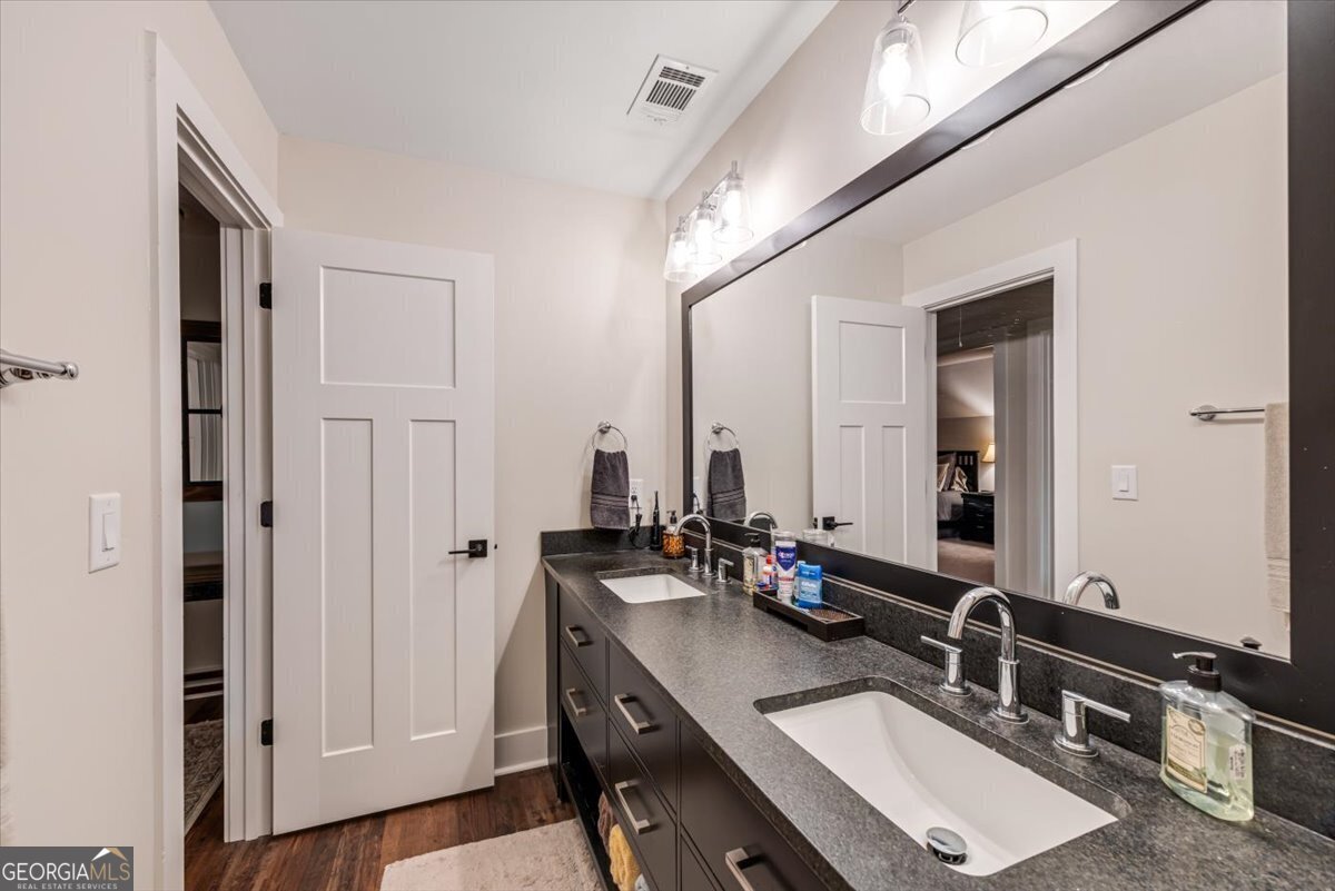 200 River North Boulevard Macon - 19