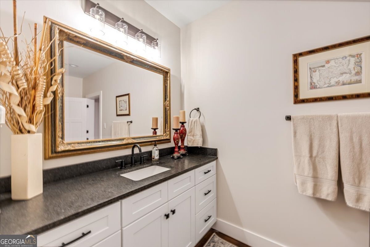 200 River North Boulevard Macon - 32