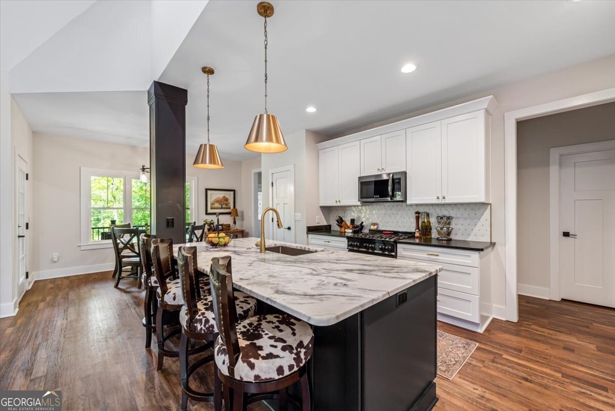 200 River North Boulevard Macon - 6