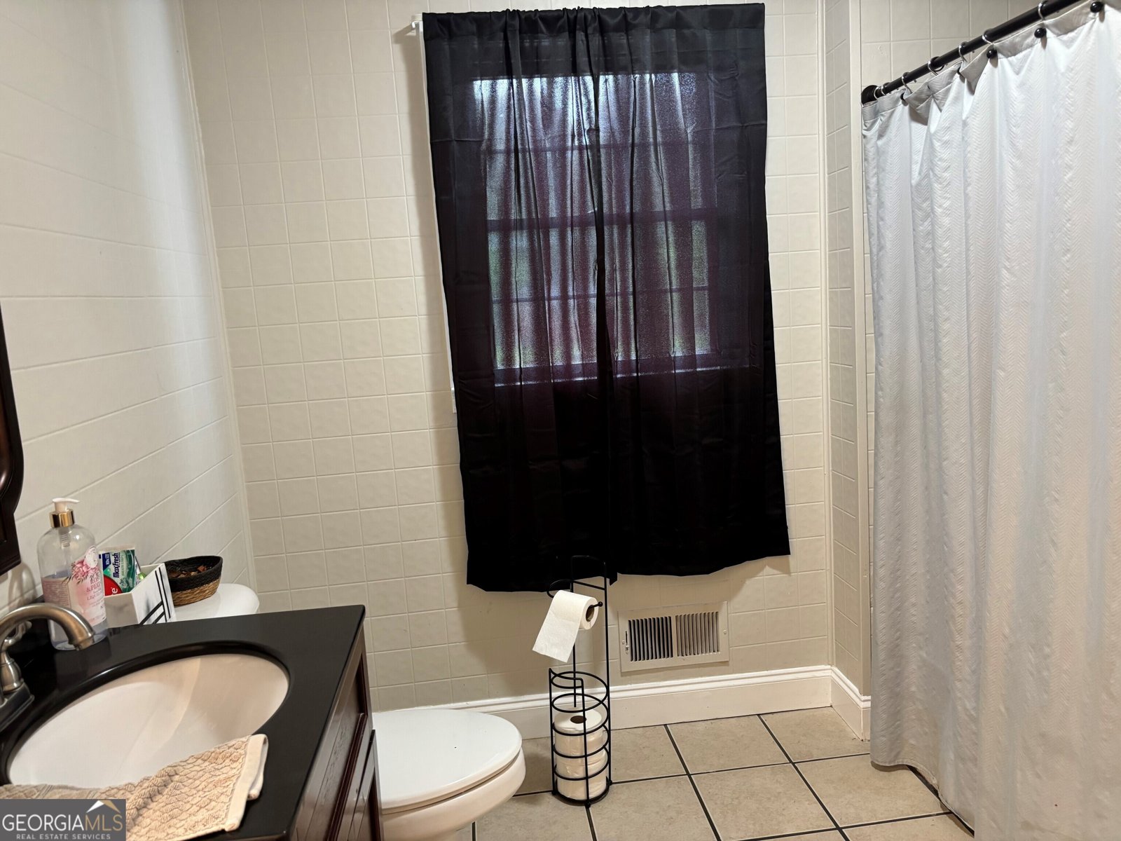 405 Strawberry Lane Lindale - 17