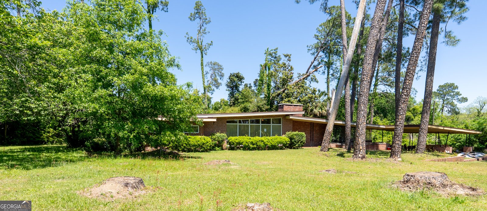 482 Curry Street Pelham - 3