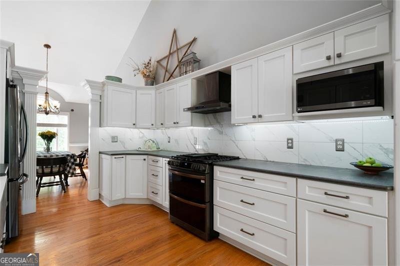 31 CLEARVIEW Drive Cartersville - 12