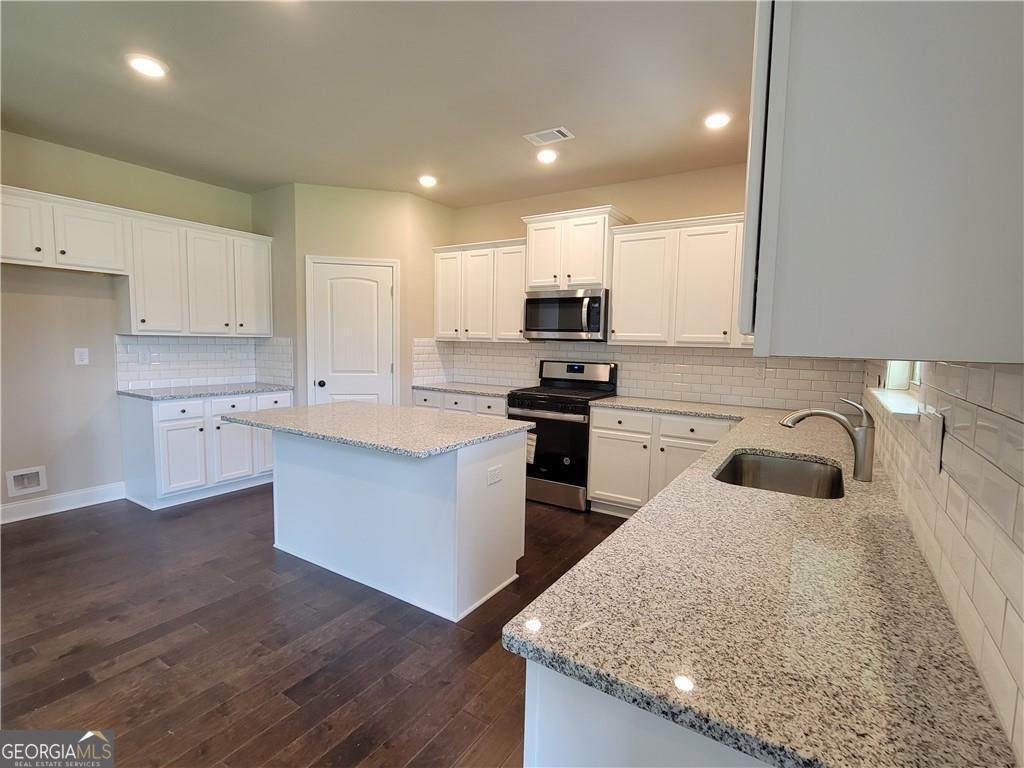 3325 Linstead Court Loganville - 11
