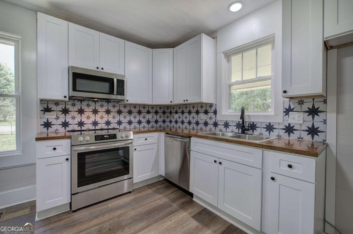 899 Marshall Fuller Road Dallas - 17
