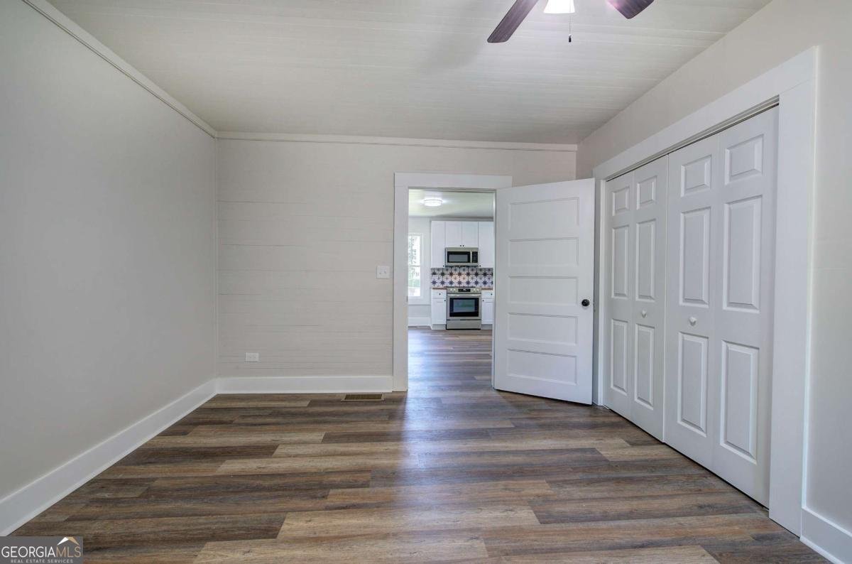 899 Marshall Fuller Road Dallas - 24