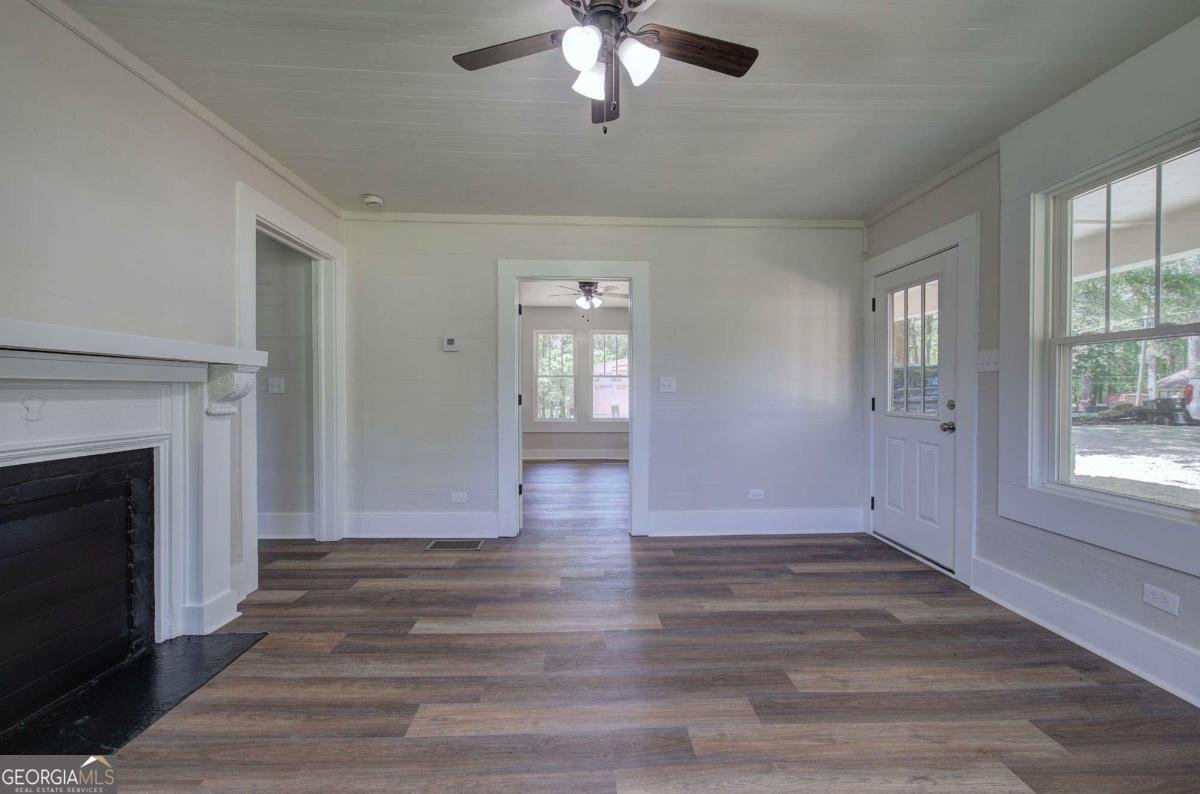 899 Marshall Fuller Road Dallas - 9