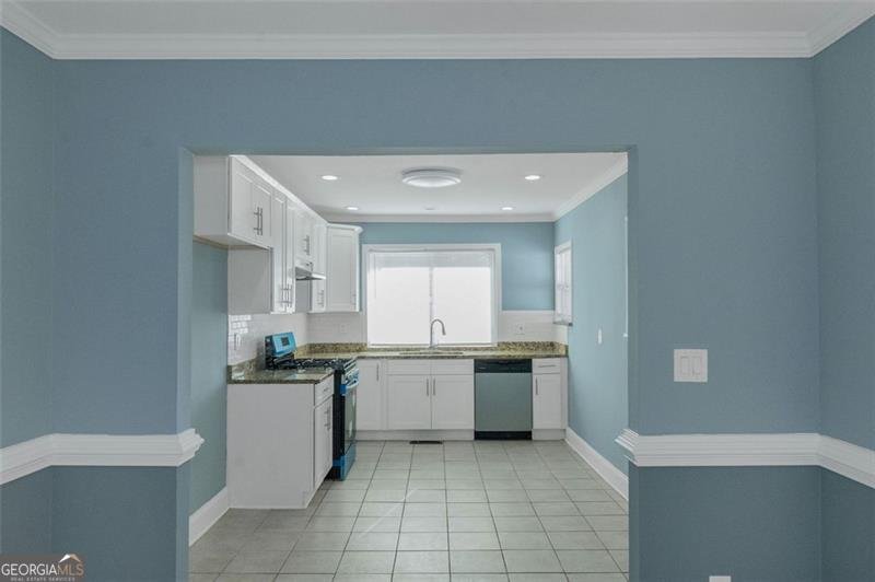 4175 Danforth Atlanta - 9