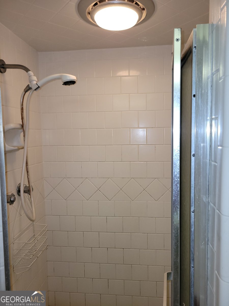 206 New Drive Claxton - 41