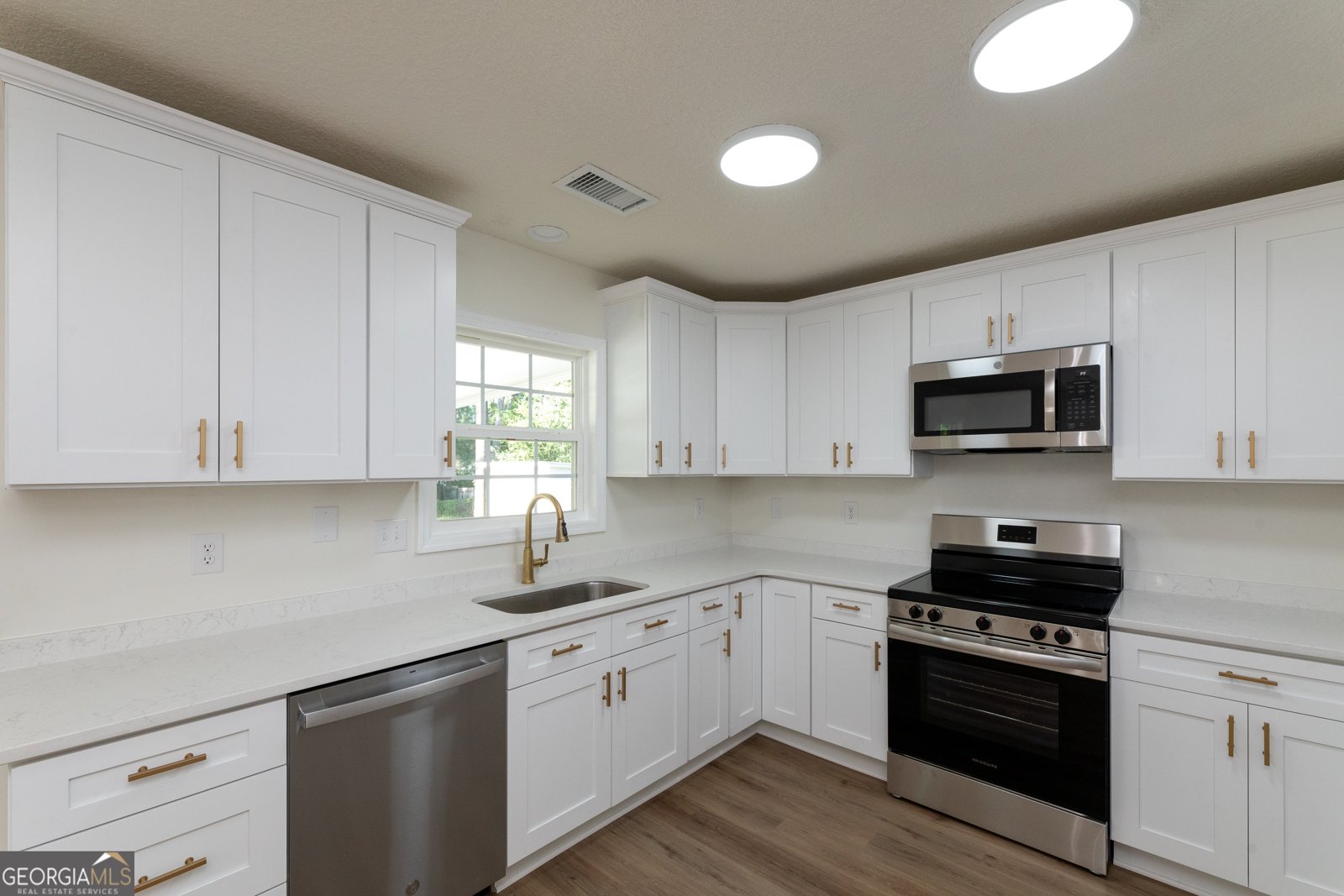 2553 Foxfire Lane Waycross - 5