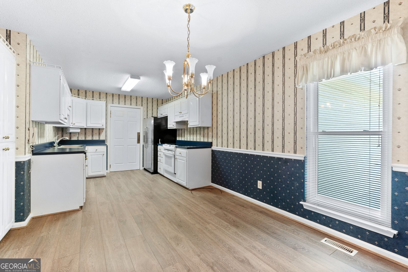 508 Candlewick Court Macon - 14