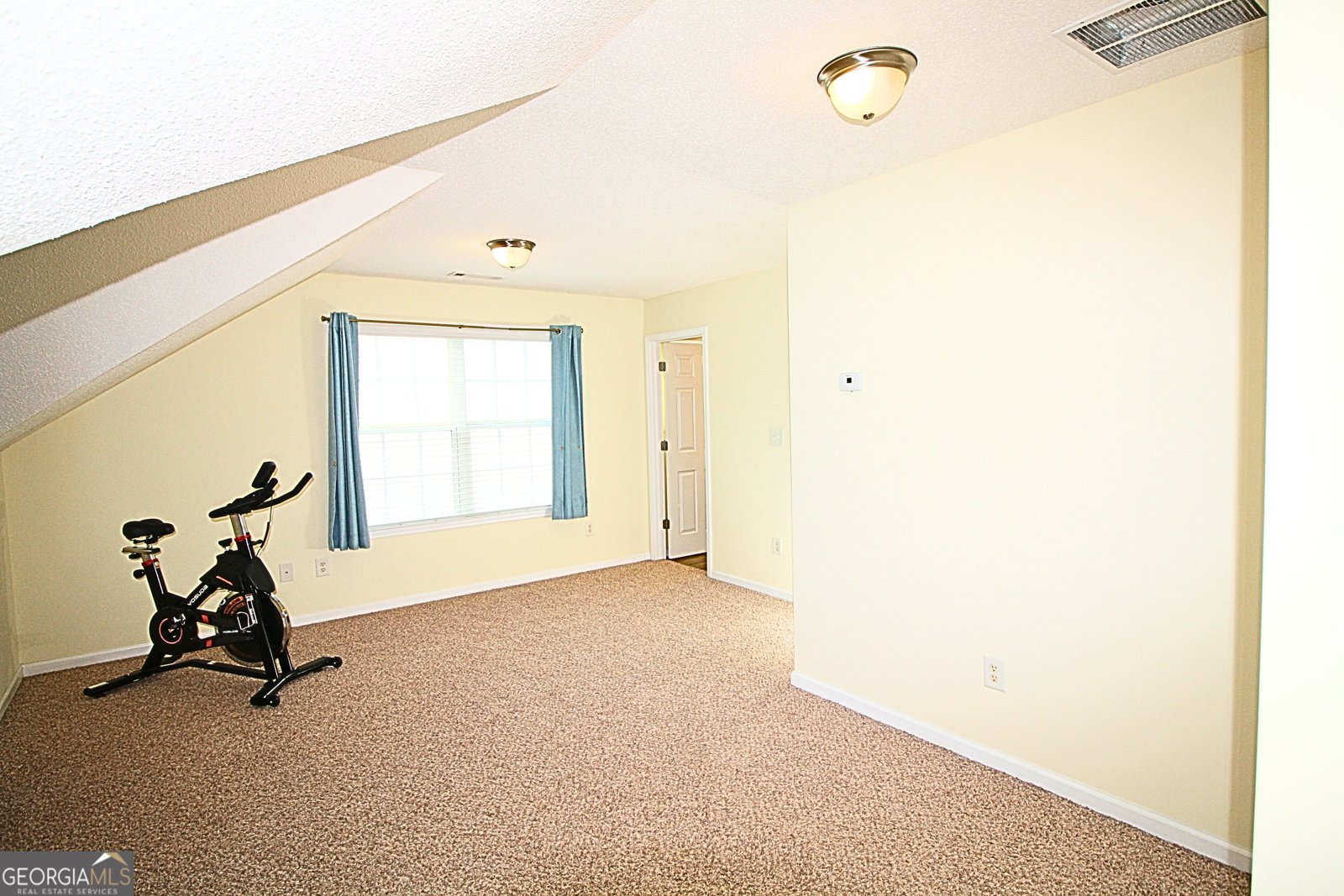 25 Pacific Avenue Sharpsburg - 38