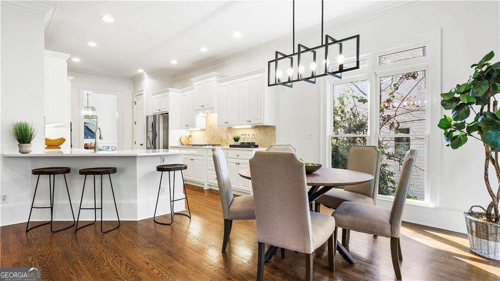 1048 Standard Drive Brookhaven - 22