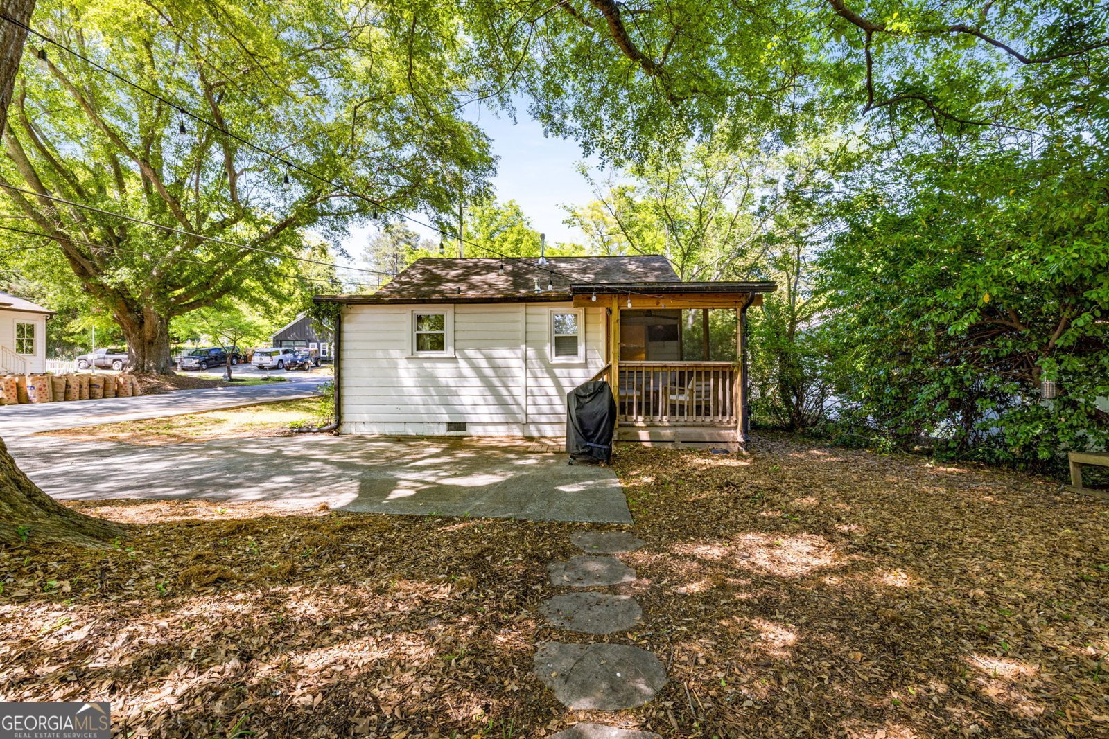 324 Pine Street Marietta - 27