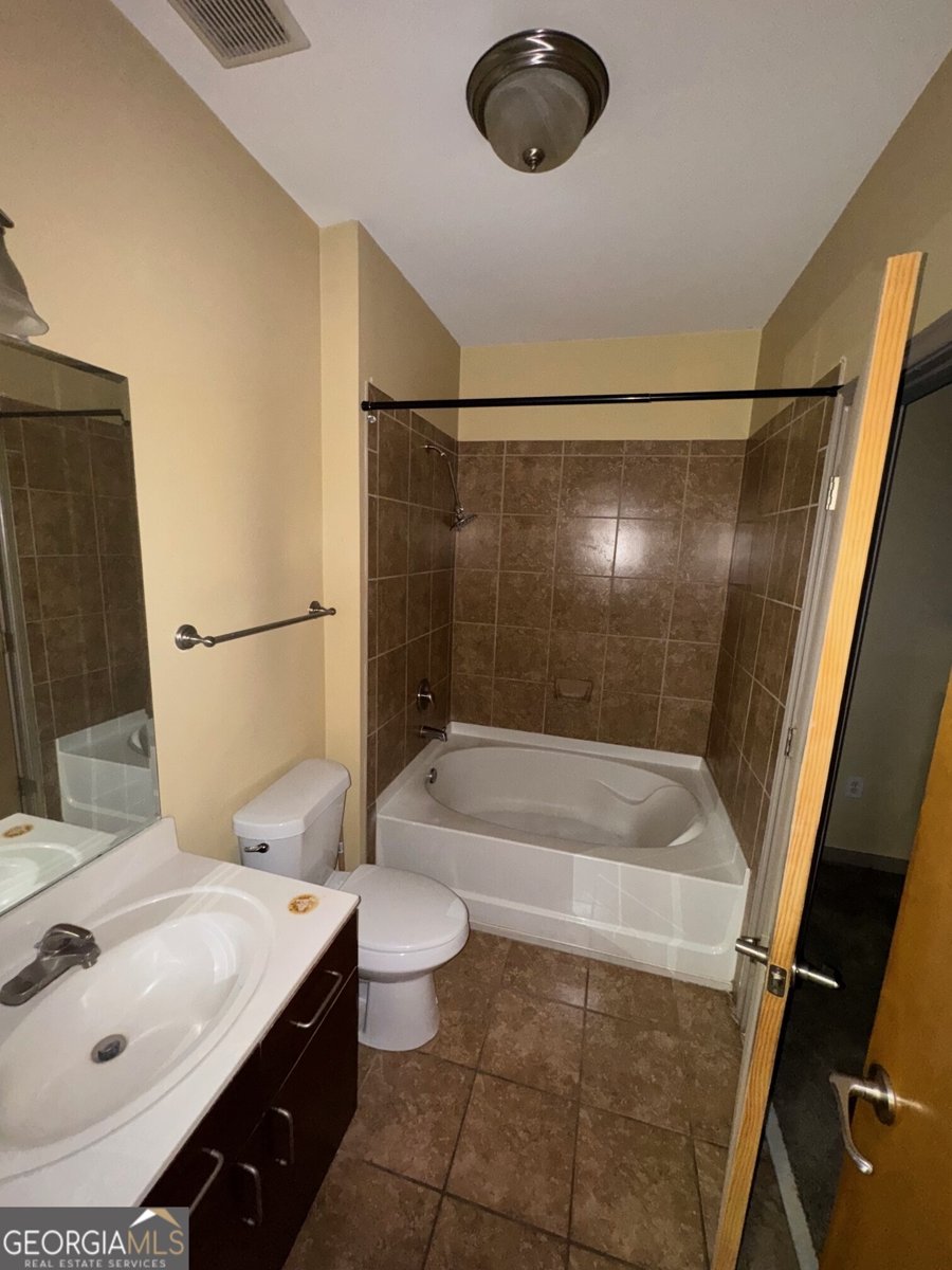 898 Oak Street Atlanta - 4