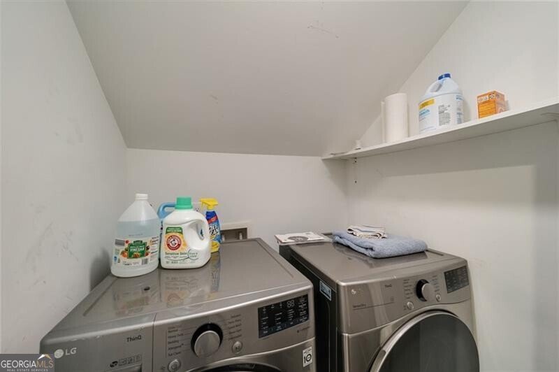 1535 Deerwood Drive Decatur - 23