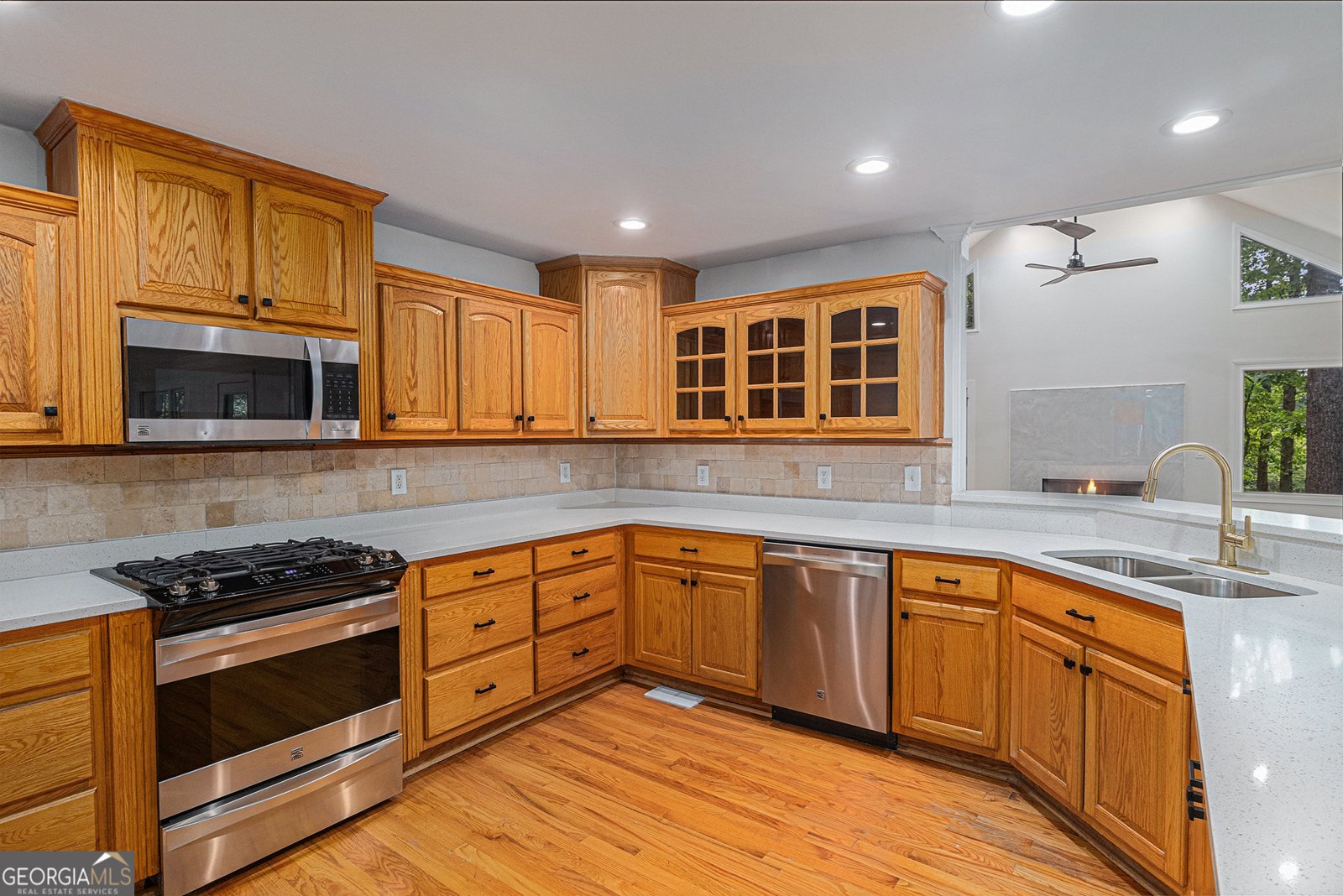 535 Emerald Parkway Sugar Hill - 9