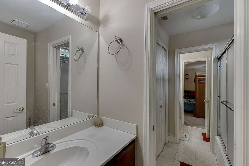 380 Chandler Court Sugar Hill - 34