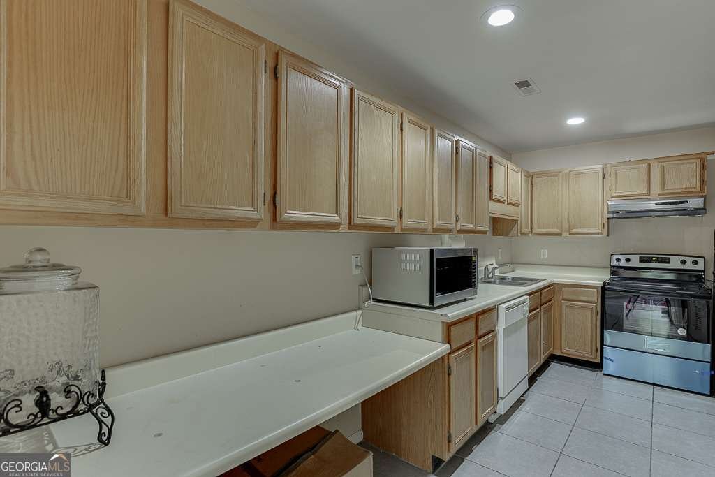380 Chandler Court Sugar Hill - 38