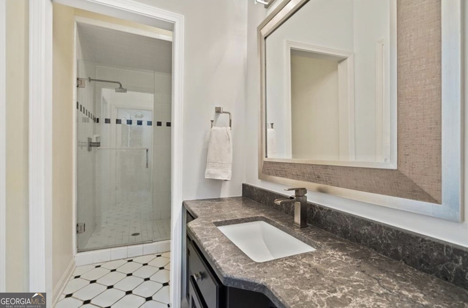 960 Tiverton Lane Alpharetta - 35