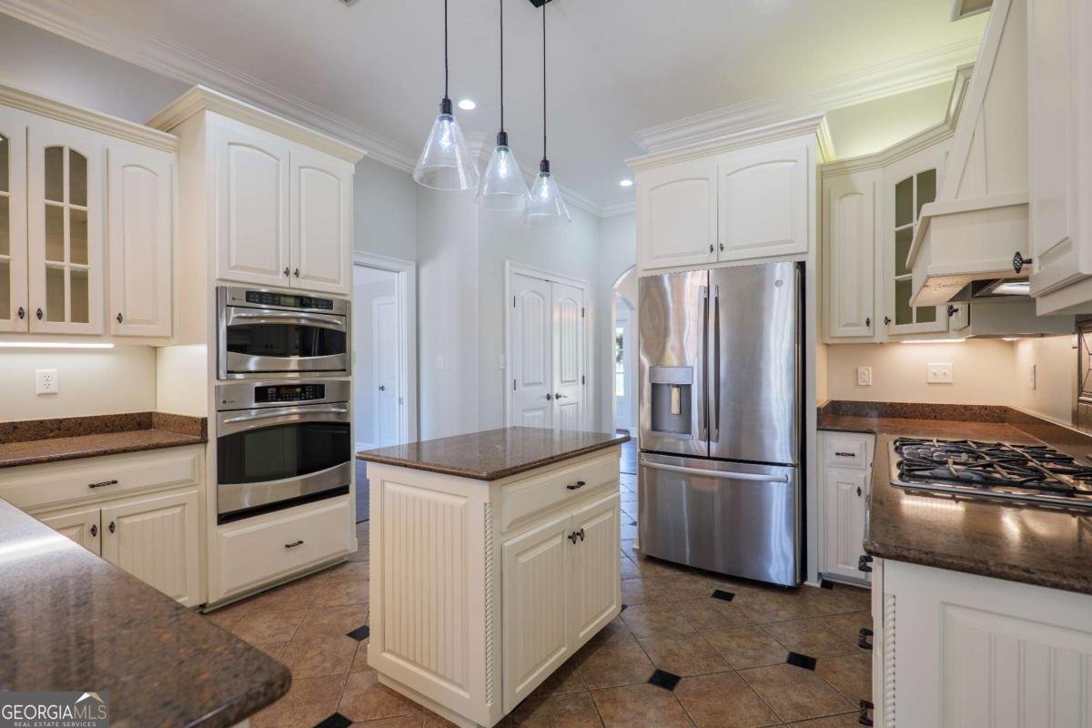8067 & 8085 Smith Road Hahira - 22