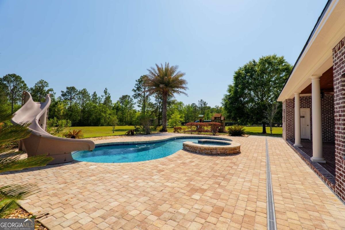 8067 & 8085 Smith Road Hahira - 57