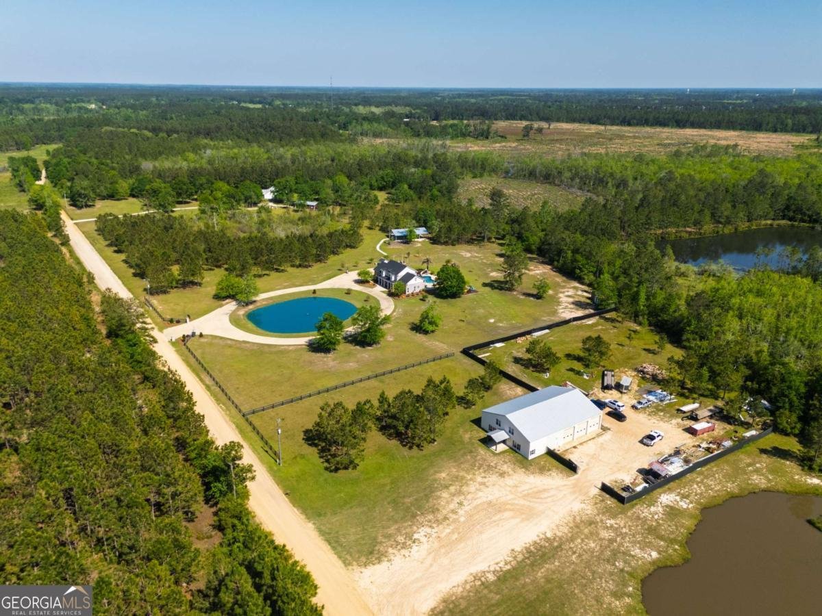 8067 & 8085 Smith Road Hahira - 69