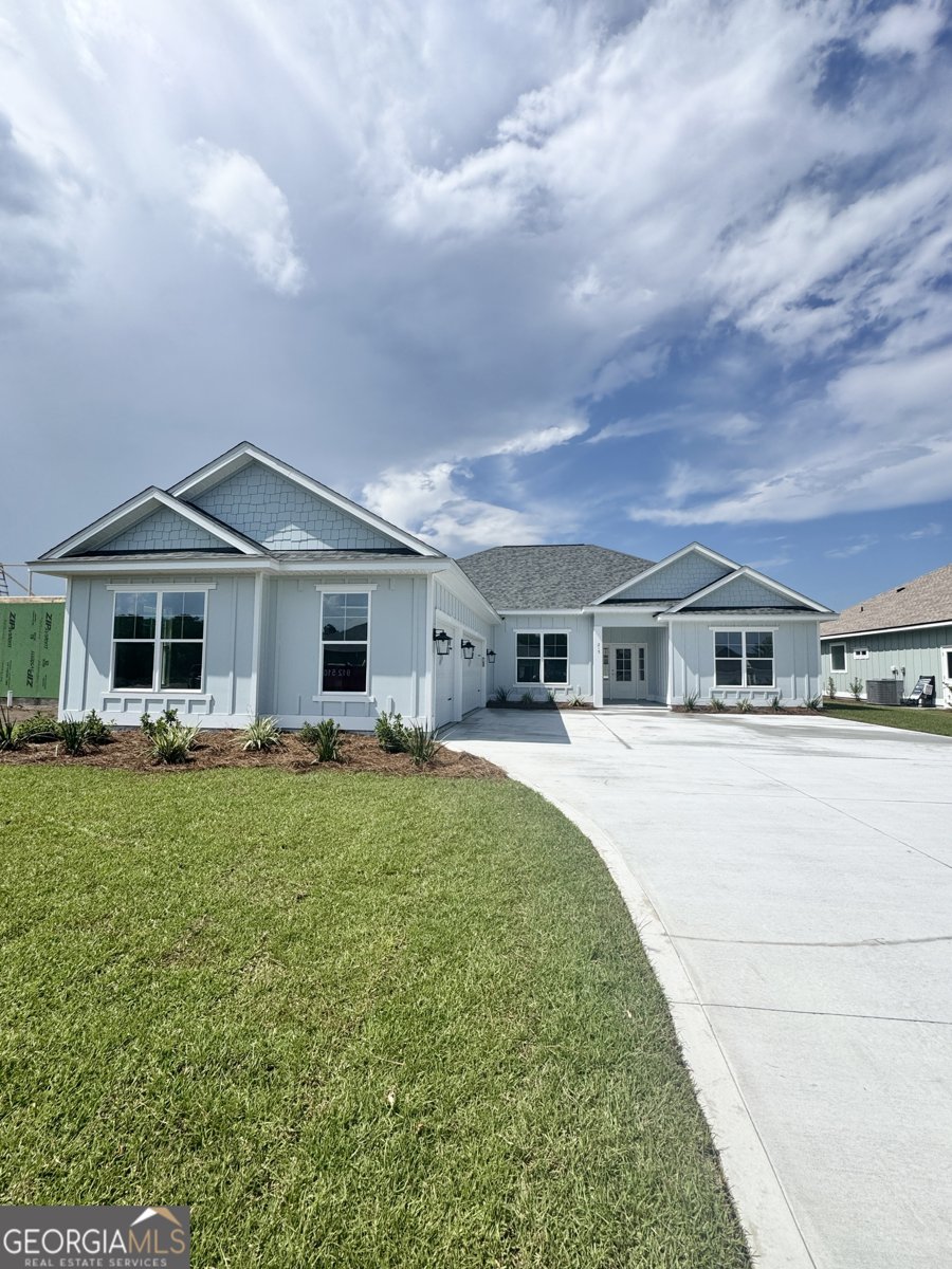 215 Verano Street Kingsland - 1