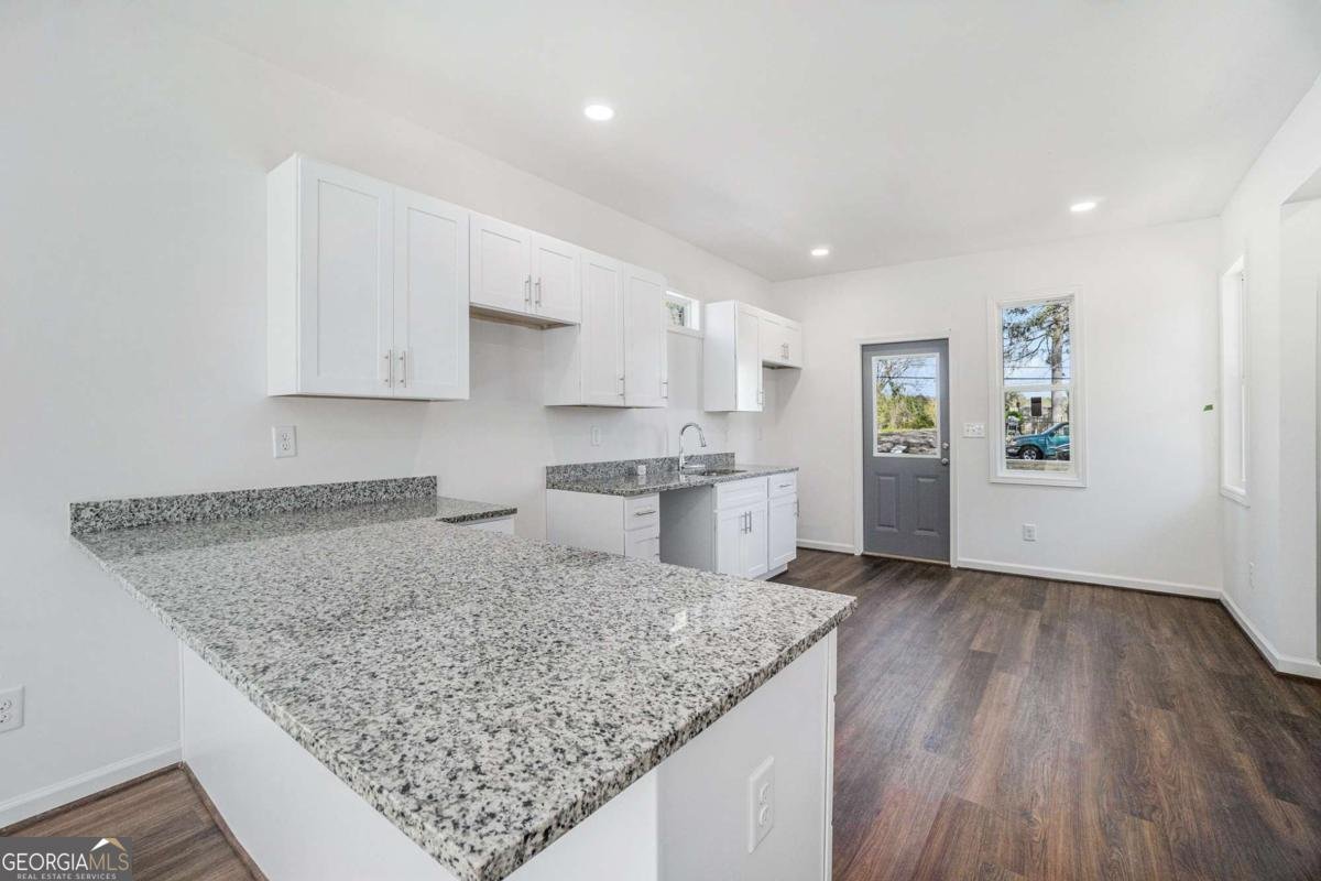 100 Dahlia Avenue Atlanta - 14