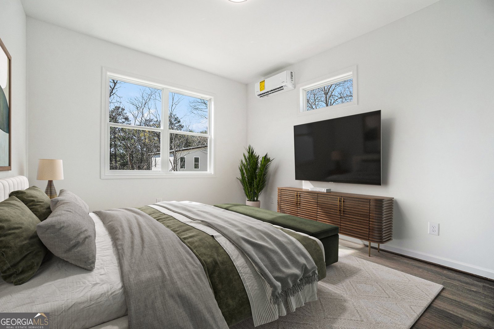 100 Dahlia Avenue Atlanta - 7