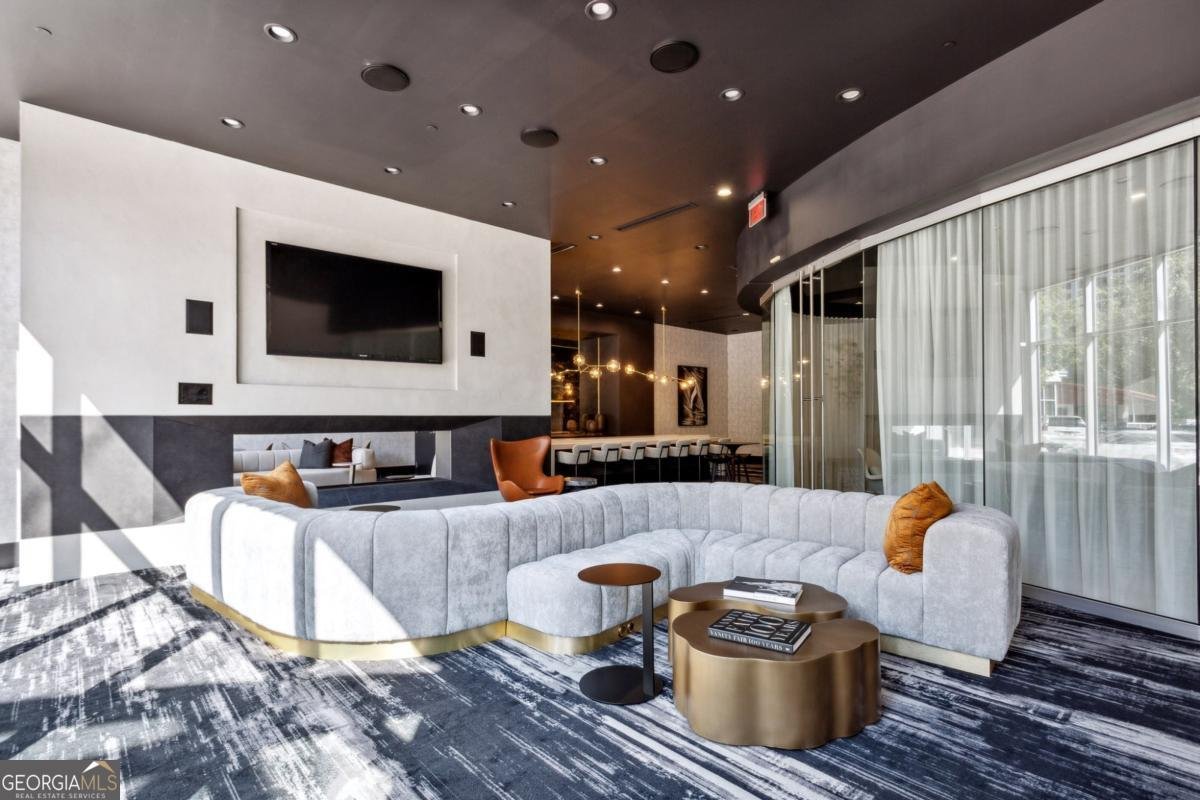 3324 Peachtree Road Atlanta - 21