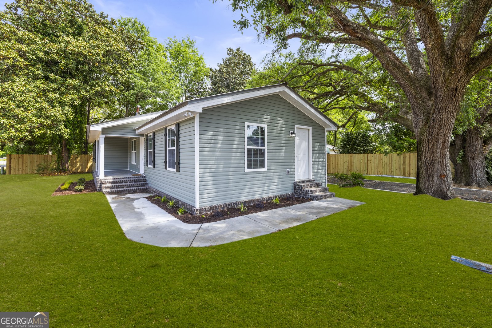 90 Anne Street Pembroke - 3