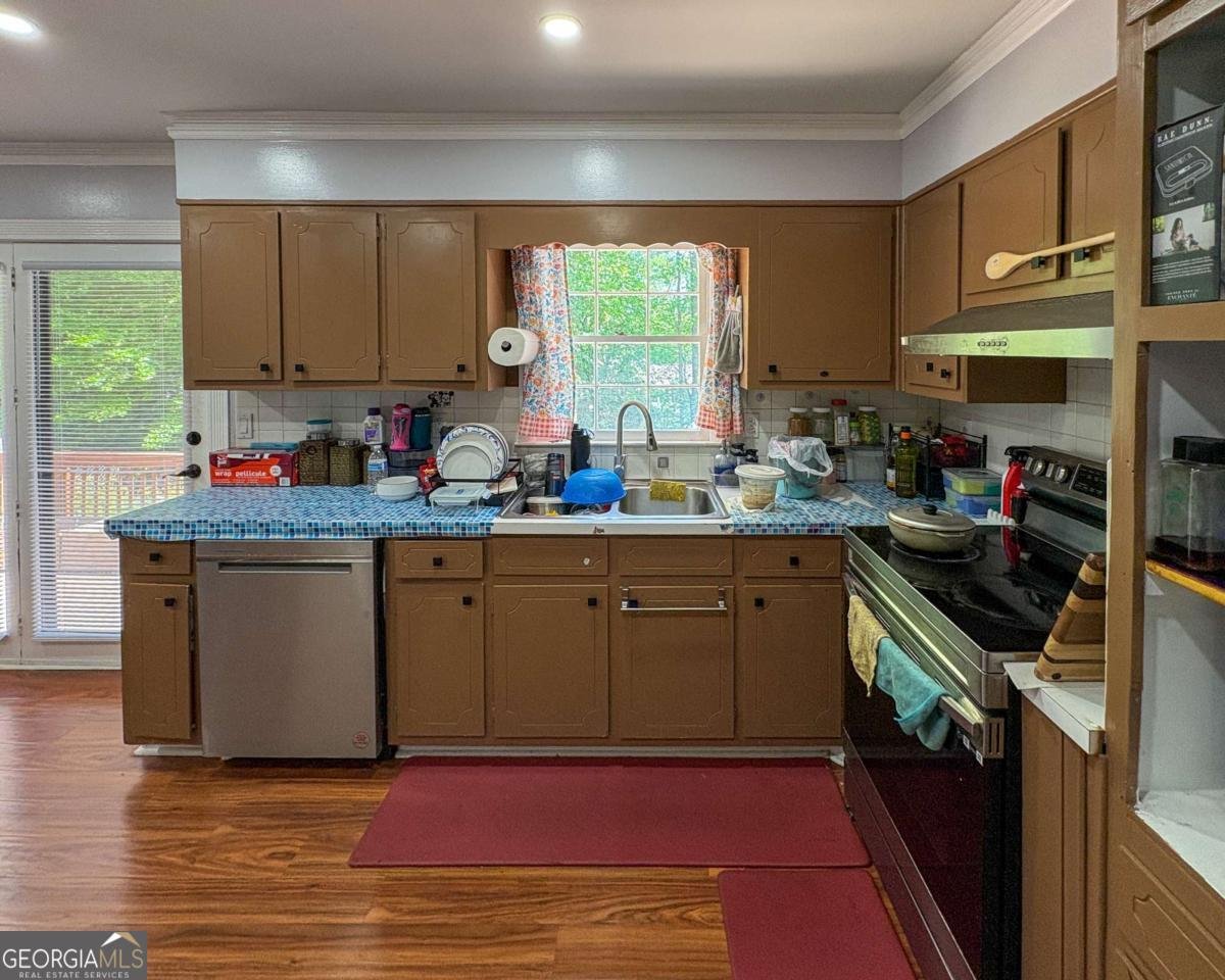 724 CAMELOT Way Norcross - 21