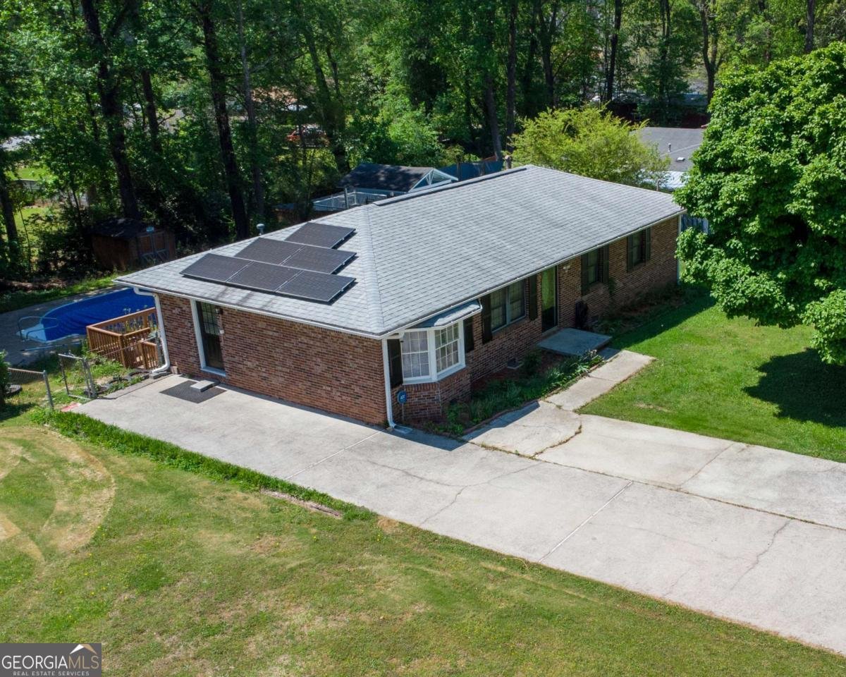 724 CAMELOT Way Norcross - 34