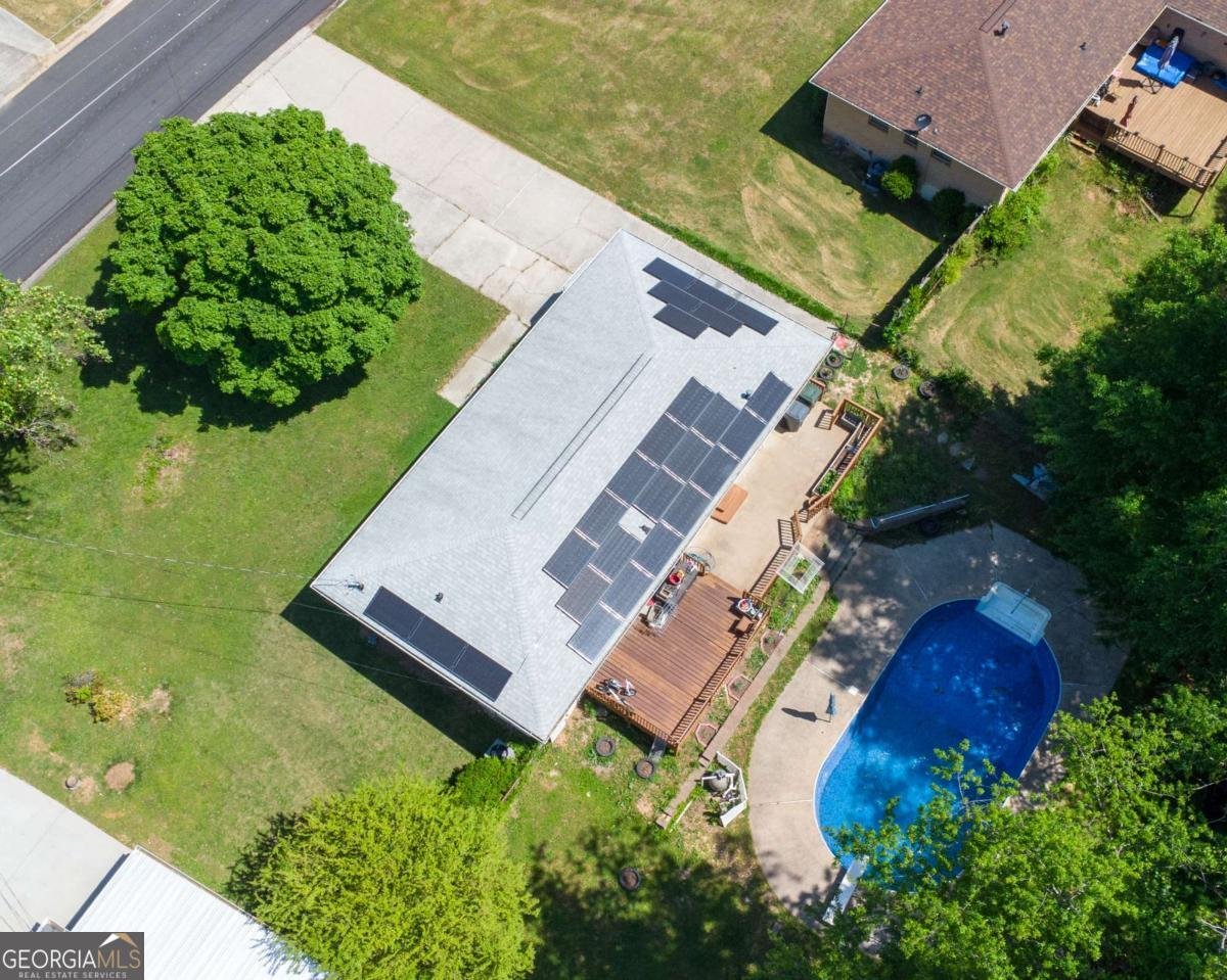 724 CAMELOT Way Norcross - 40