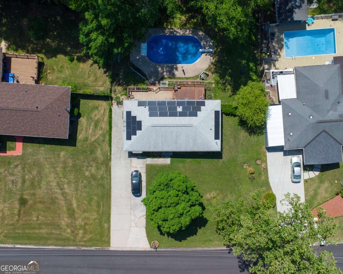724 CAMELOT Way Norcross - 44