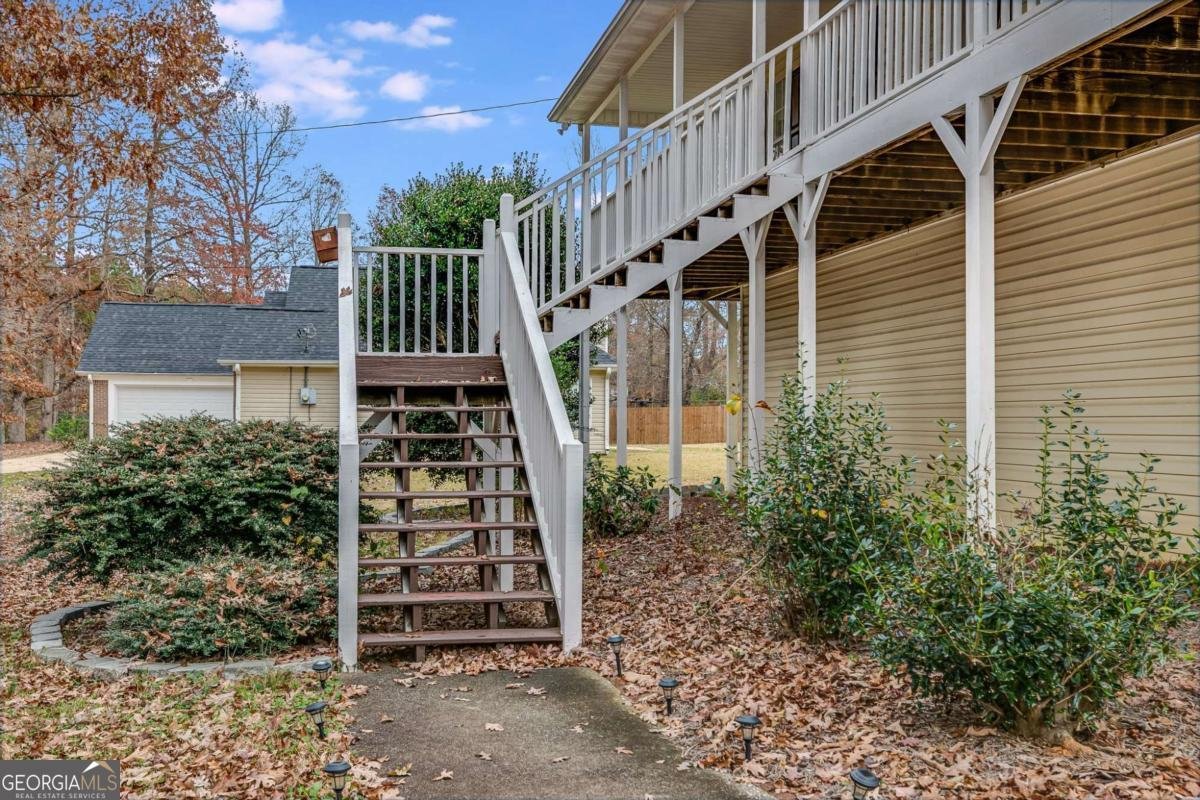 115 Loblolly Crossing Temple - 11